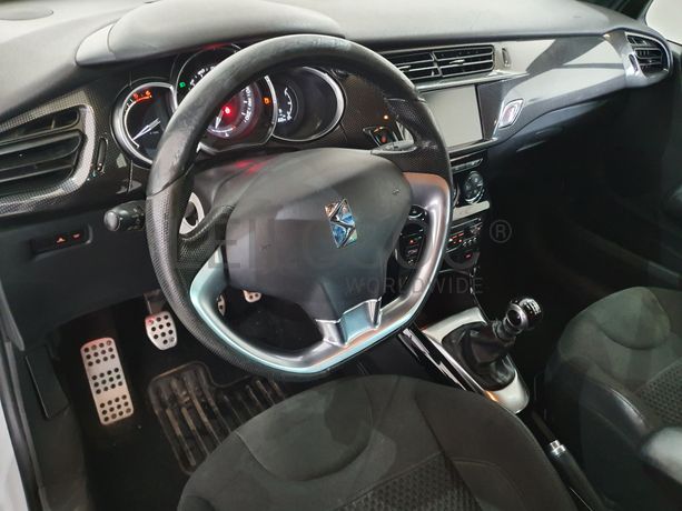 Citroën DS3 · Ano 2012