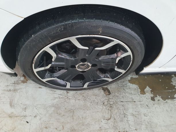 Citroën DS3 · Ano 2012