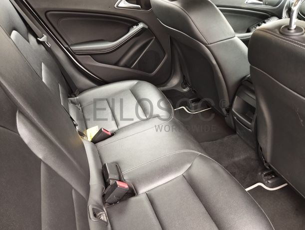 Mercedes-Benz A180 · Ano 2016