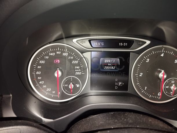 Mercedes-Benz A180 · Ano 2016