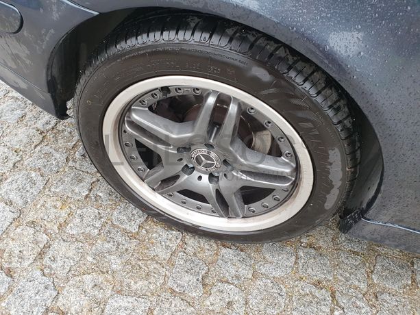 Mercedes-Benz CLK 230 Kompressor · Ano 2002