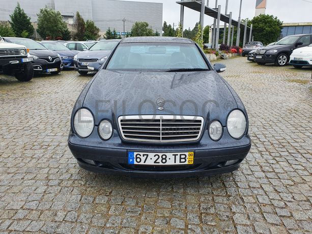 Mercedes-Benz CLK 230 Kompressor · Ano 2002
