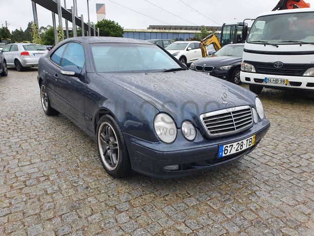 Mercedes-Benz CLK 230 Kompressor · Ano 2002