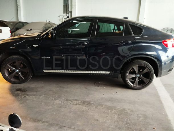 BMW X6 · Ano 2010