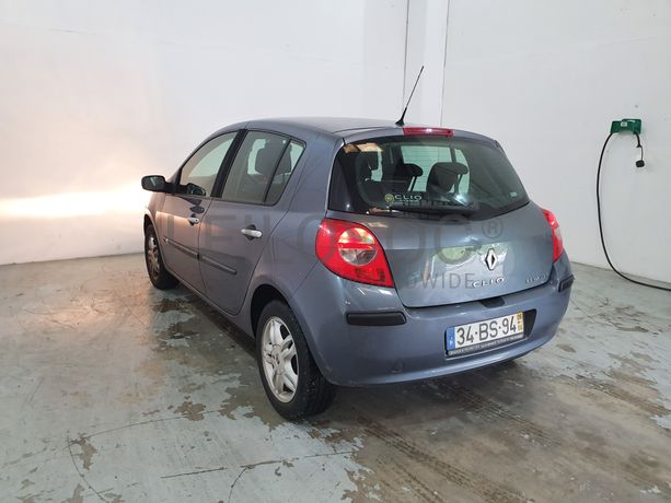 Renault Clio · Ano 2006
