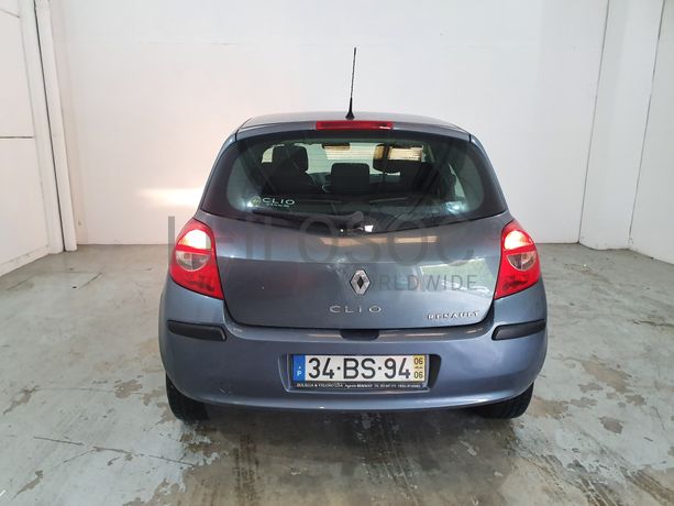 Renault Clio · Ano 2006