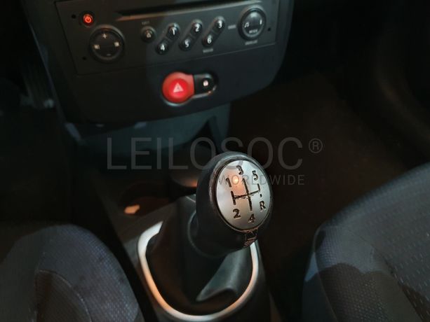 Renault Clio · Ano 2006