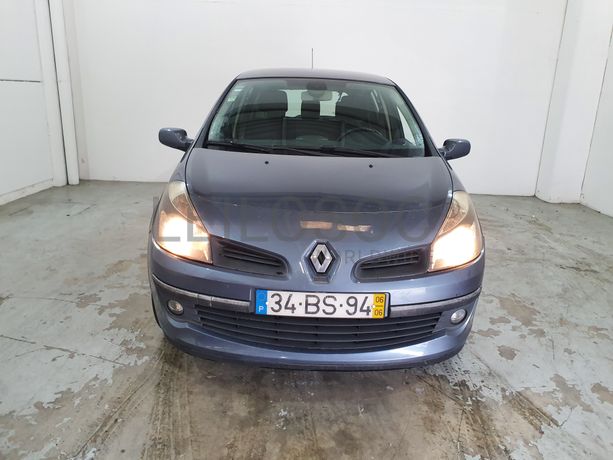 Renault Clio · Ano 2006