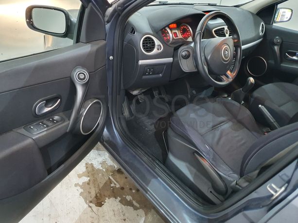 Renault Clio · Ano 2006