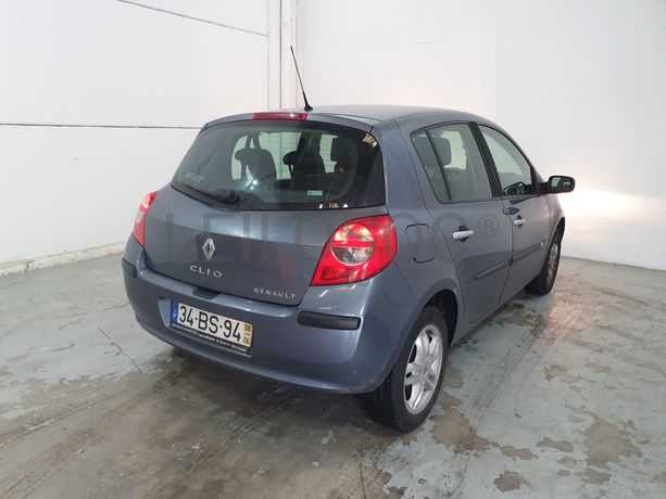 Renault Clio · Ano 2006