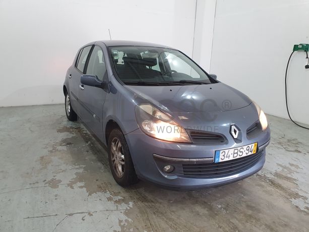 Renault Clio · Ano 2006