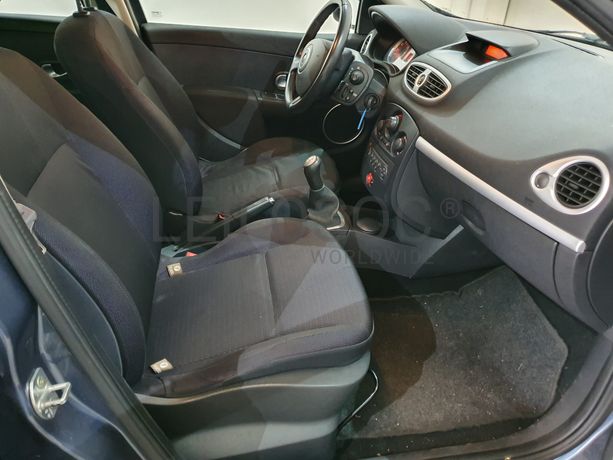 Renault Clio · Ano 2006