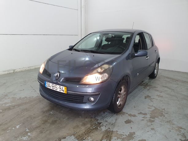 Renault Clio · Ano 2006