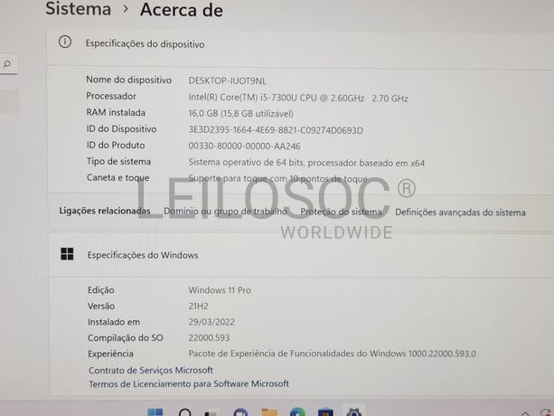 Portátil Fujitsu LifeBook U747