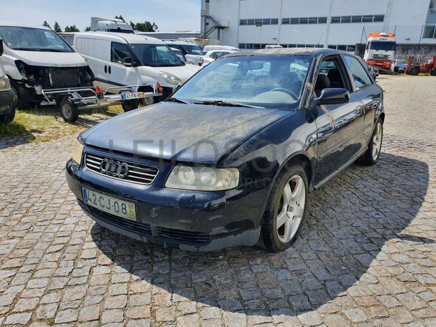 Audi A3 · Ano 2000