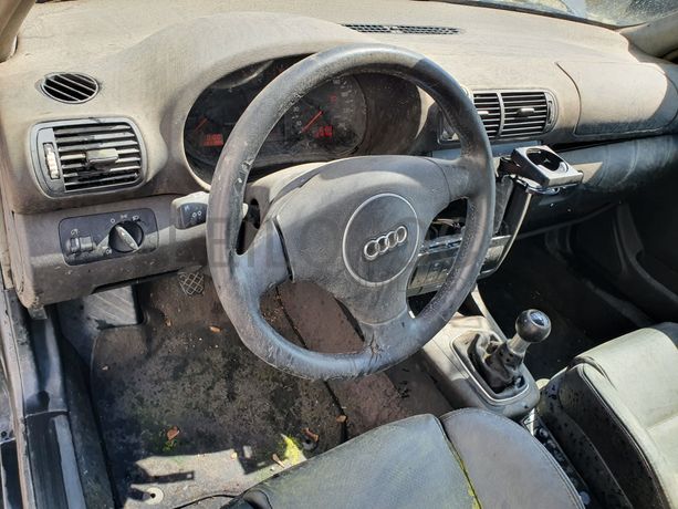 Audi A3 · Ano 2000