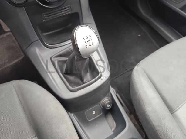 Ford Fiesta · Ano 2009