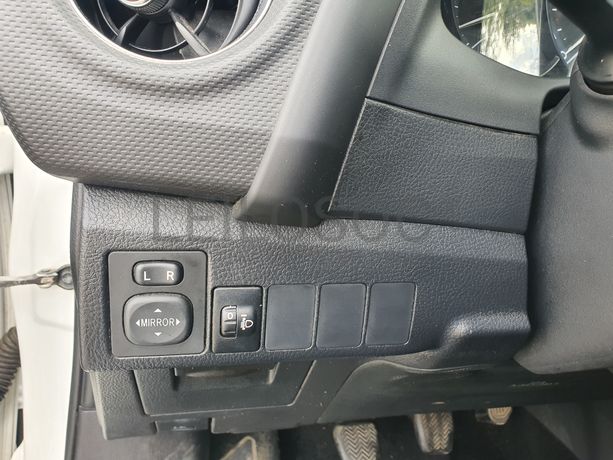 Toyota Auris · Ano 2017