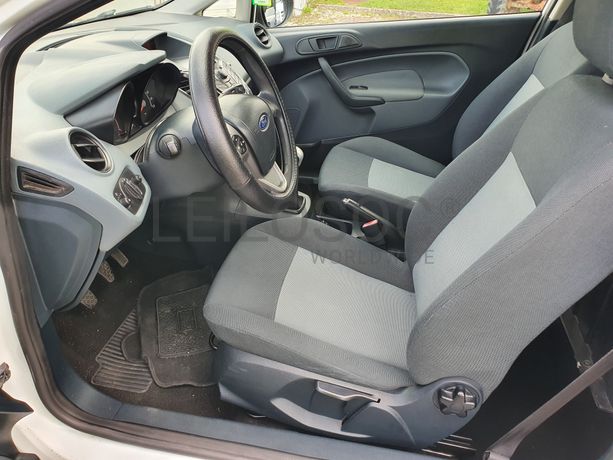 Ford Fiesta · Ano 2010