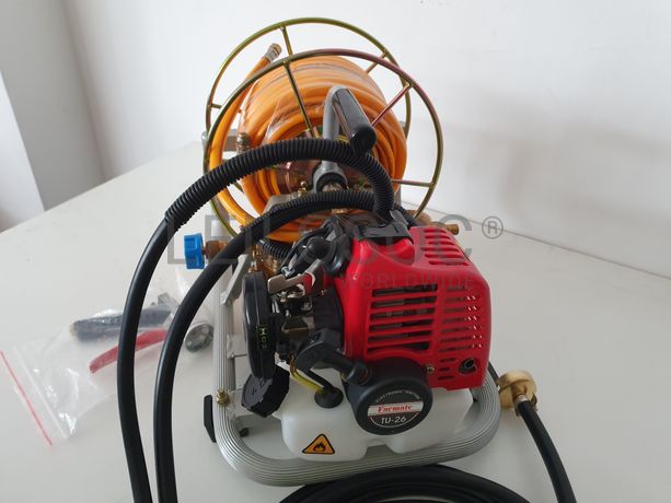 GRUPO PULVERIZADOR · MOTOR