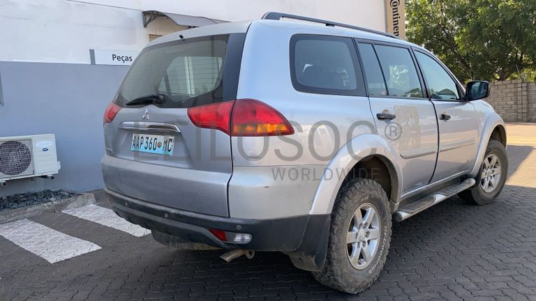 Mitsubishi Pajero Sport · Ano 2010