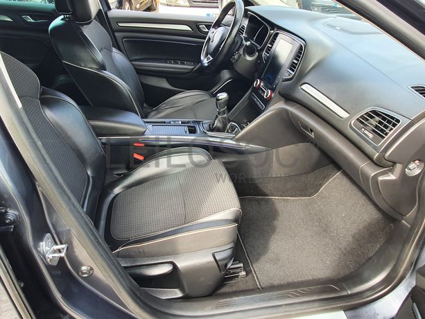 Renault Mégane · Ano 2017