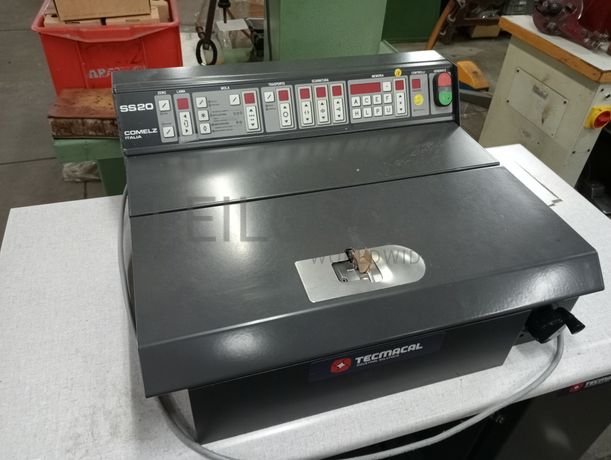 Máquina de Facear · Máquina de Timbrar