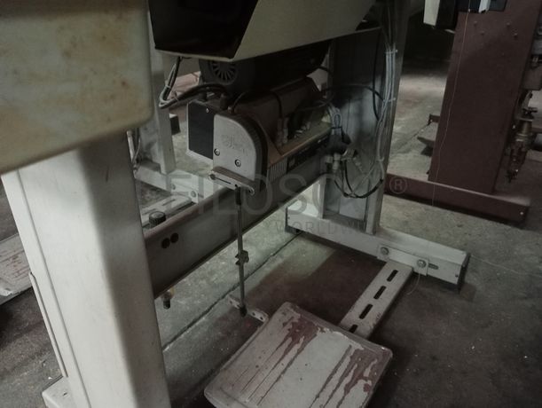 Máquinas de Coluna Alta · Máquina de Zig-Zag