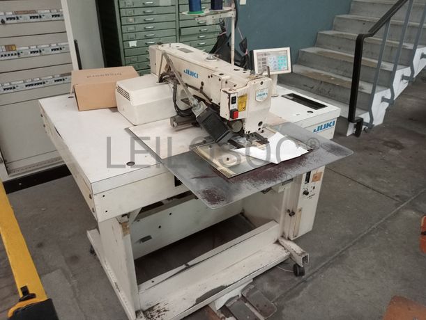 Máquina de Costura · Máquina de Vazar