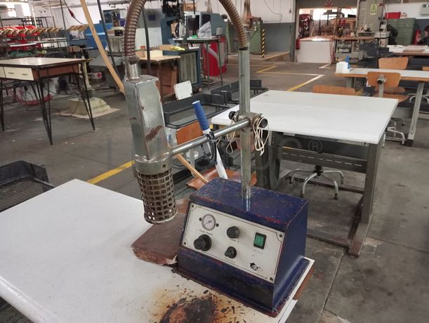 Máquinas de Coluna Alta · Máquina de Zig-Zag · Máquina de Queimar