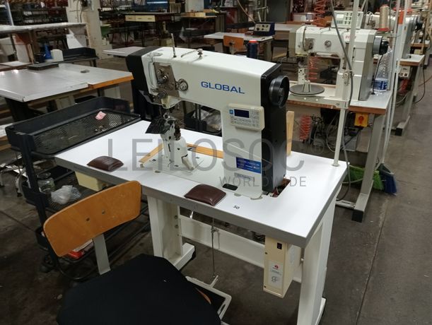 Máquinas de Coluna Alta · Máquina de Furar · Máquina de Ilhoses