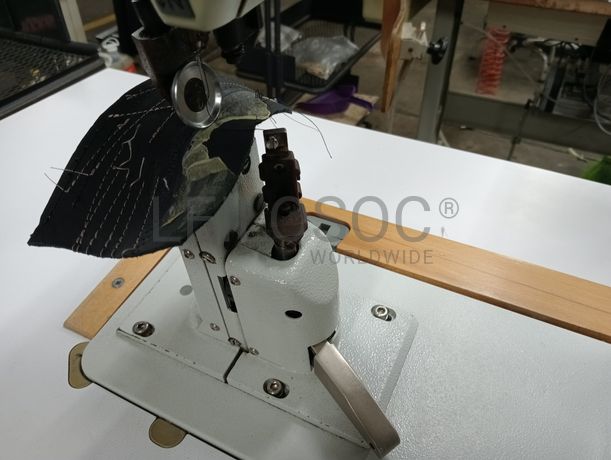 Máquinas de Coluna Alta · Máquina de Furar · Máquina de Ilhoses