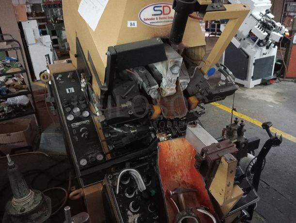 Máquinas para Tirar Formas · Máquina de Montar Bicos · Máquina de Aquecer Cortes · Reativador