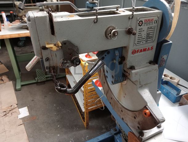 Material Informático · Equipamento de Escritório · Amostras de Calçado · Maquinaria