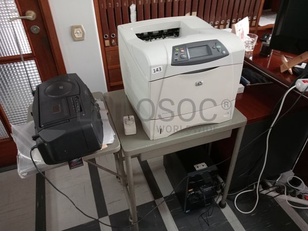 Material Informático · Equipamento de Escritório · Amostras de Calçado · Maquinaria