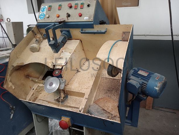 Material Informático · Equipamento de Escritório · Amostras de Calçado · Maquinaria