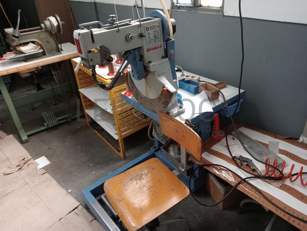 Material Informático · Equipamento de Escritório · Amostras de Calçado · Maquinaria