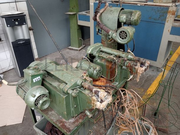 Material Informático · Equipamento de Escritório · Amostras de Calçado · Maquinaria