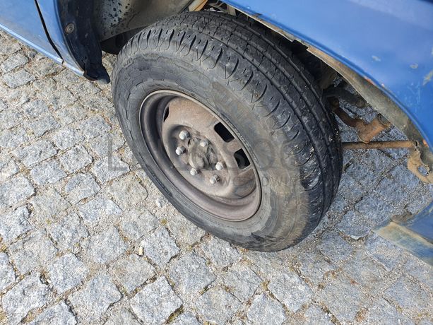 Nissan Pick Up · Ano 1998