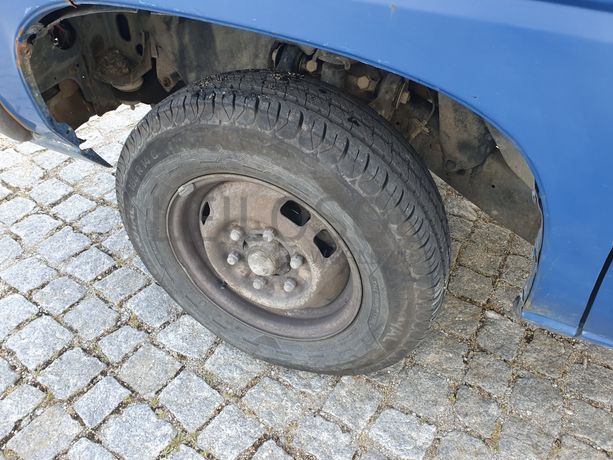 Nissan Pick Up · Ano 1998