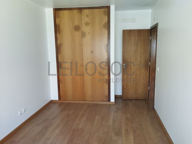 2 Moradias V4 + 2 Moradias V3 · Sintra