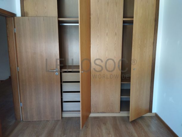 2 Moradias V4 + 2 Moradias V3 · Sintra