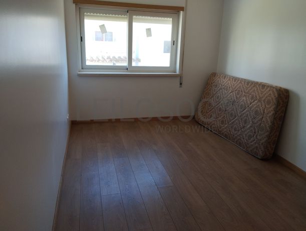 2 Moradias V4 + 2 Moradias V3 · Sintra