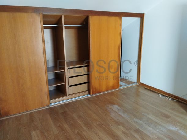 2 Moradias V4 + 2 Moradias V3 · Sintra