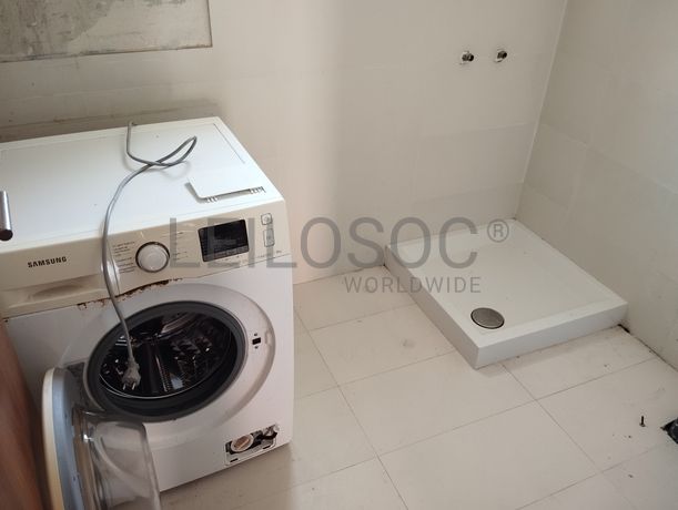 2 Moradias V4 + 2 Moradias V3 · Sintra