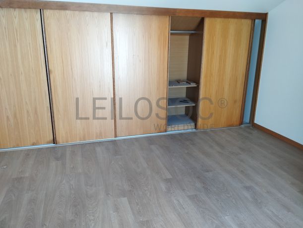 2 Moradias V4 + 2 Moradias V3 · Sintra