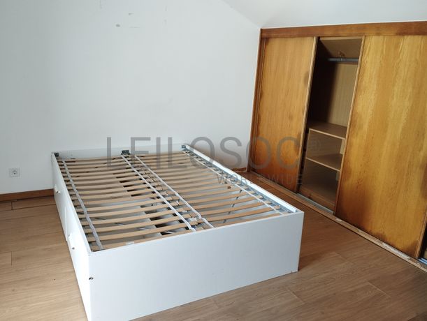 2 Moradias V4 + 2 Moradias V3 · Sintra