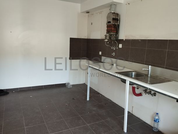 2 Moradias V4 + 2 Moradias V3 · Sintra