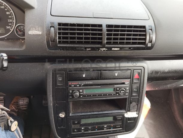 Seat Alhambra · Ano 2004