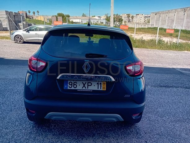 Renault Captur · Ano 2019